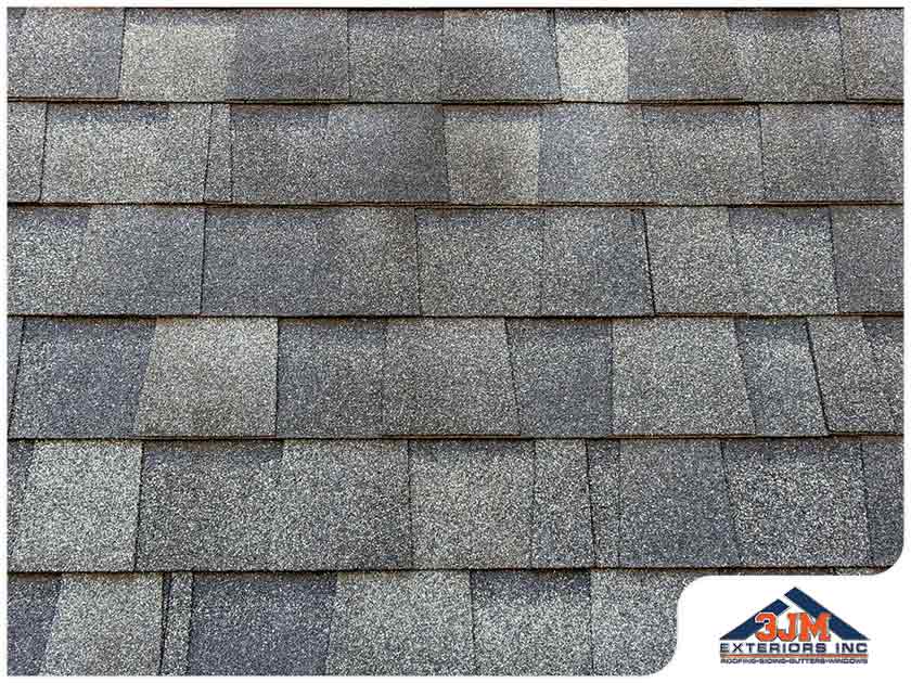 Blistering Asphalt Shingles And How To Deal With Them