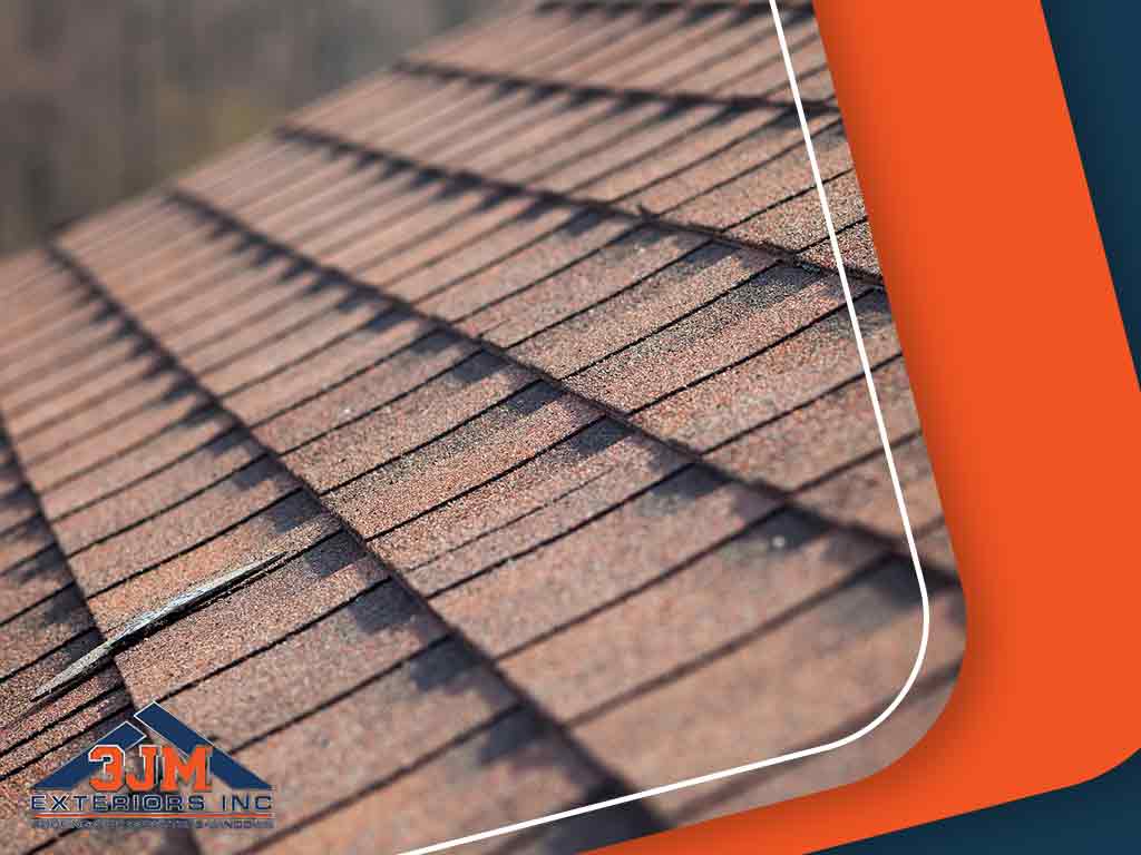Cosmetic Roof Issues That Pose a Structural Threat