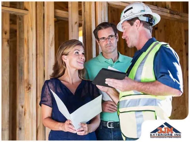 Roofer. Q&A: Questions to Ask Your Prospective Roofer - 3JM Exteriors